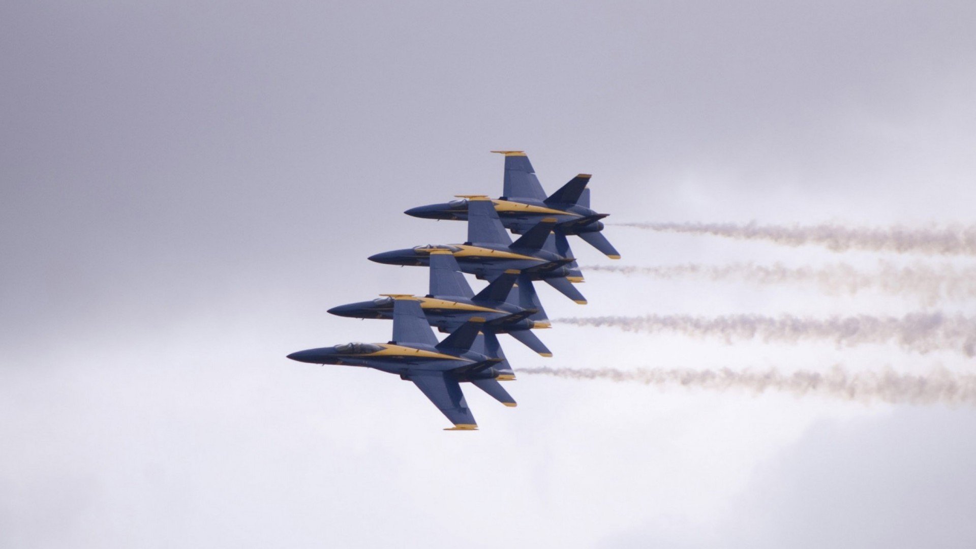 _业余爱好者疯狂热爱:全民网球运动趋势正式开启_,全名网球