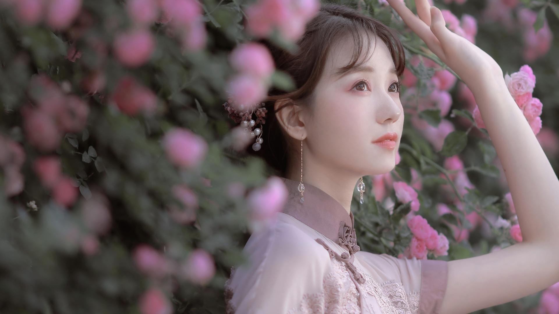 德甲青训加强国际交流，选拔年轻潜力股，德甲队员