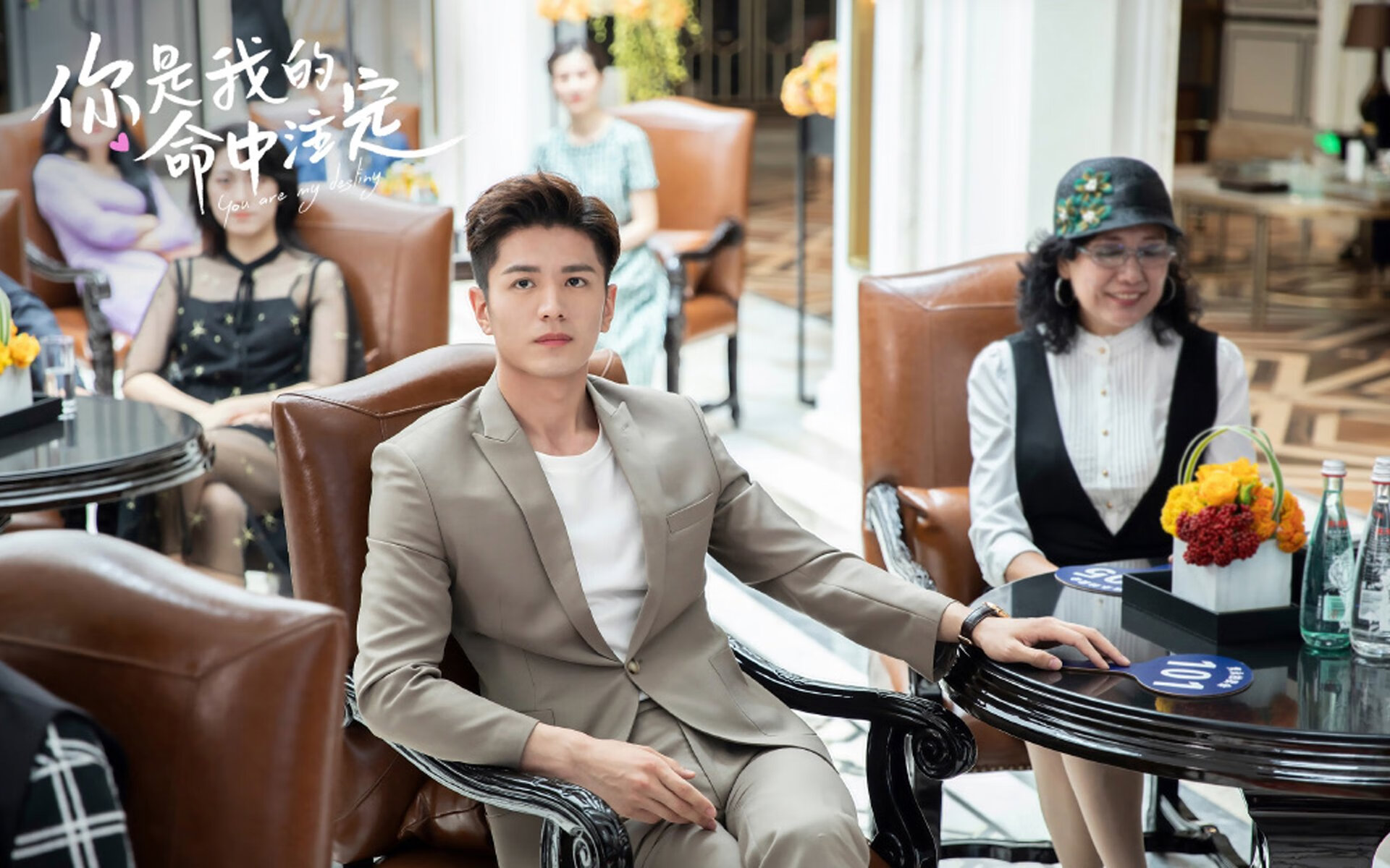 乐鱼娱乐app-雷霆球迷包机远征，为客场加油助威成热潮，雷霆送出的球星