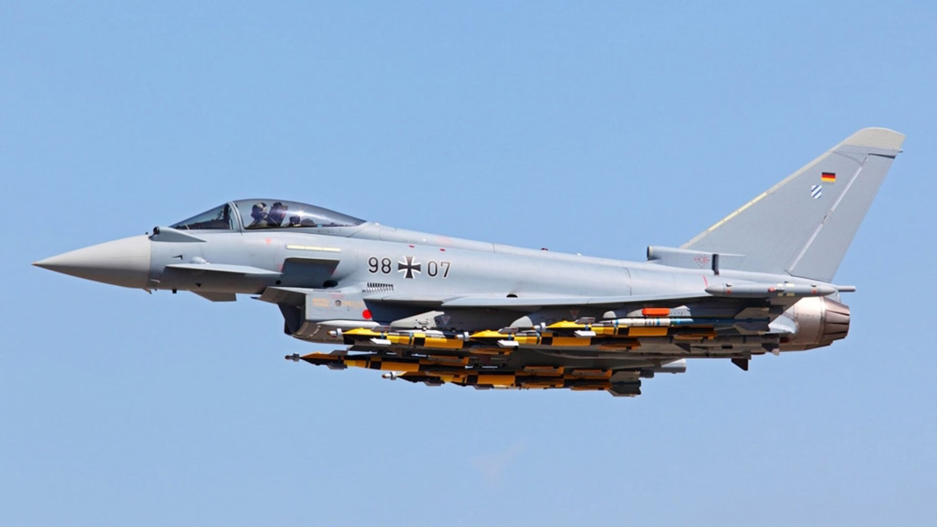 高科技助攻:球员数据分析实现个性化训练方案,球员数据表格