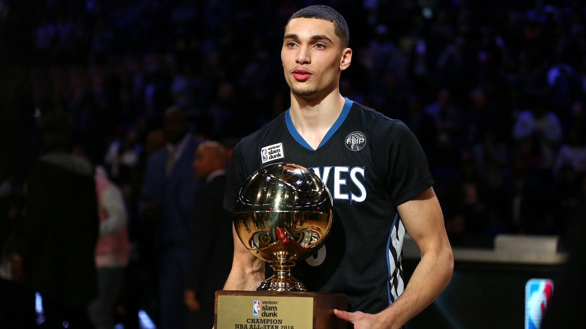 76人恩比德坚持“30+”表现，继续领跑联盟得分榜！，nba76人恩比德