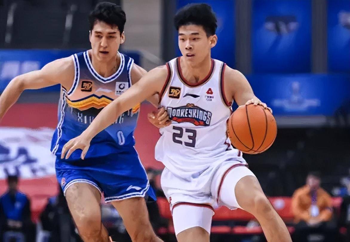 包含乐鱼体育：CBA外援融入中国文化，成为联赛亮丽风景线的词条