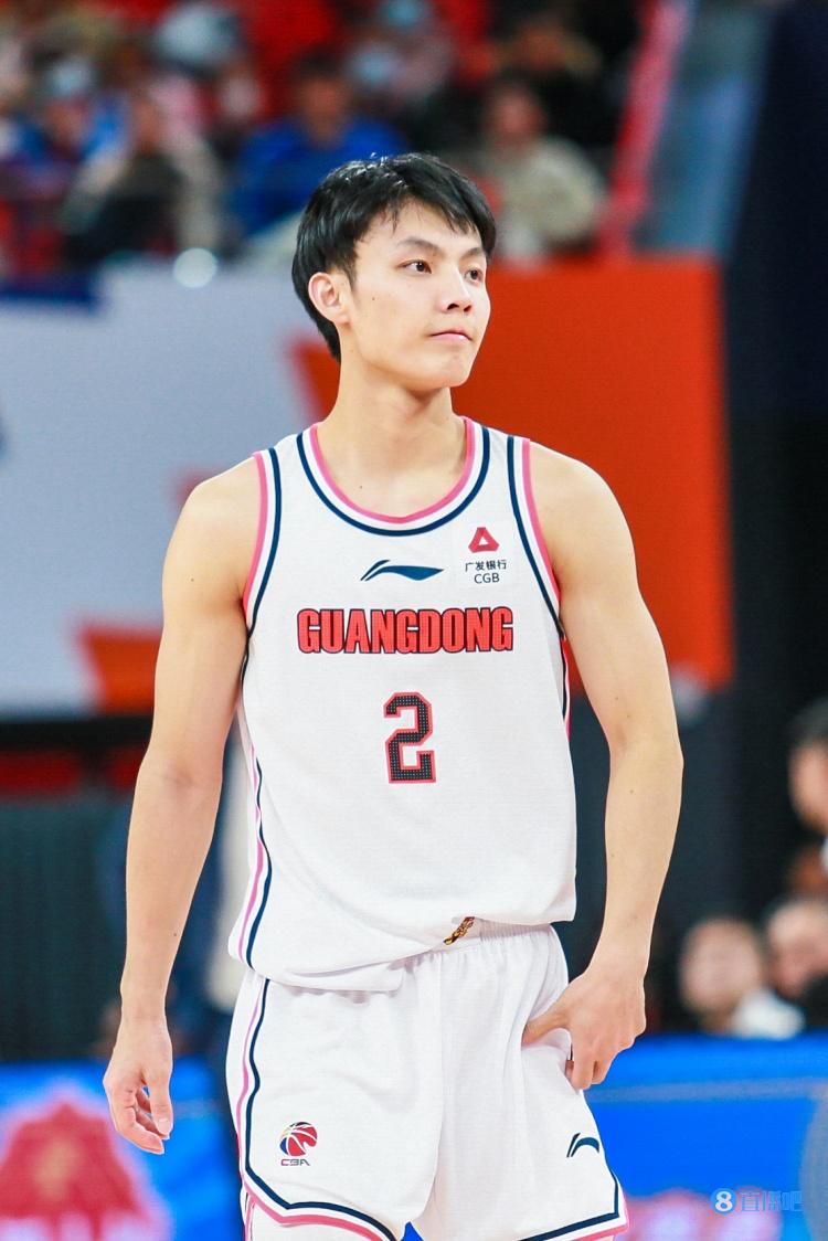 乐鱼体育：中国篮球教练，如何才能培养出更多具有国际竞争力的篮球运动员？的简单介绍