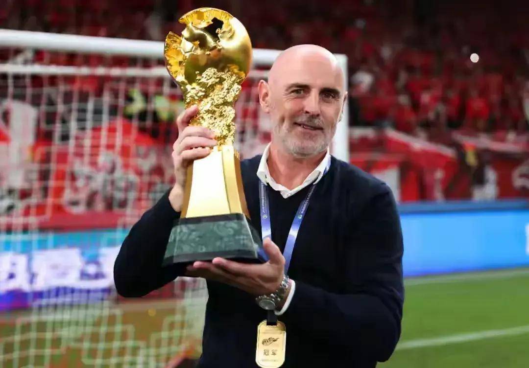 乐鱼体育：中超外援巨星云集，联赛竞争激烈升级(2021中超大牌外援)